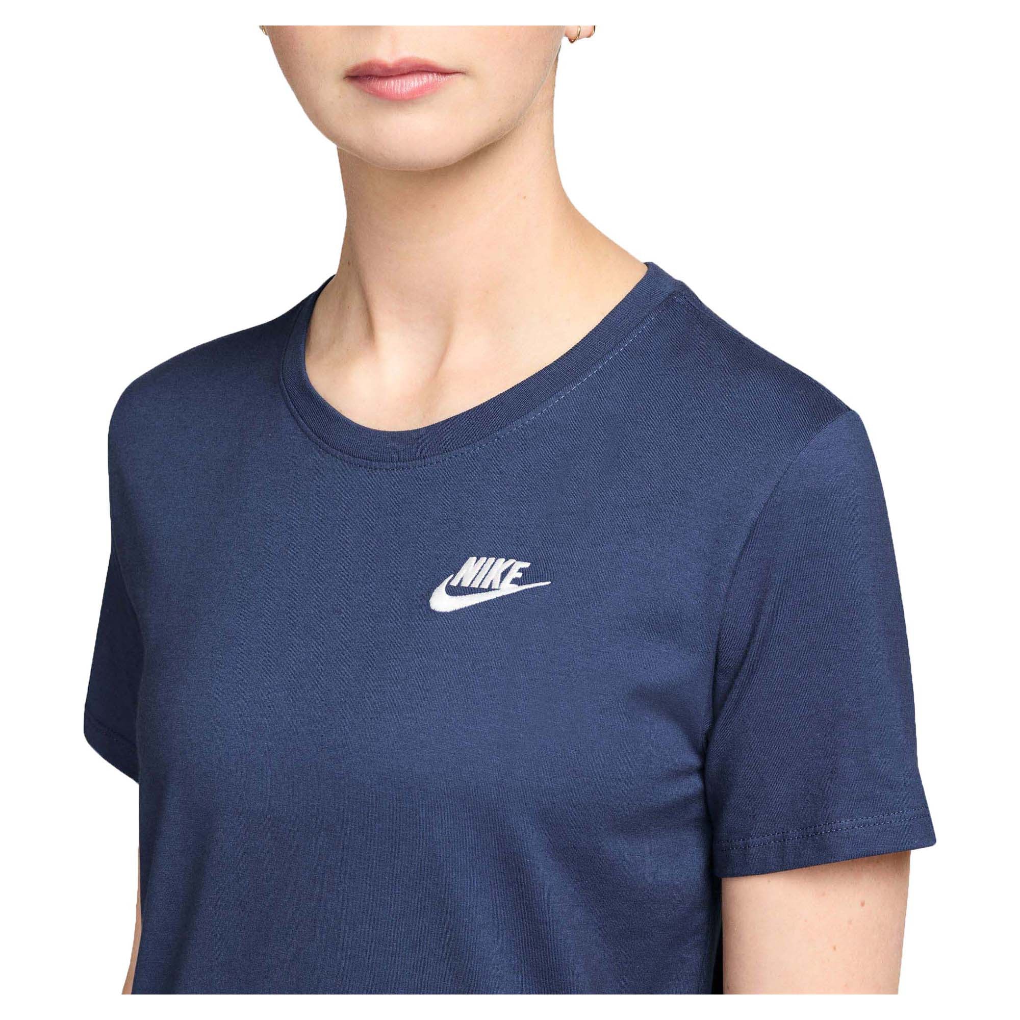 Women's Sportswear Club Essentials T-Shirt - Image 3