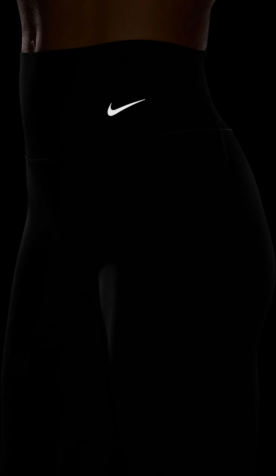 Women's Universa Medium-Support High-Waisted 7/8 Leggings - Image 4